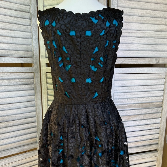 betsey johnson dress - Picture 6 of 8
